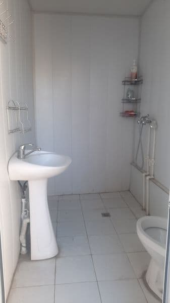 3,5 сотих есть огород рядом есть детский сад Madagascar, шко