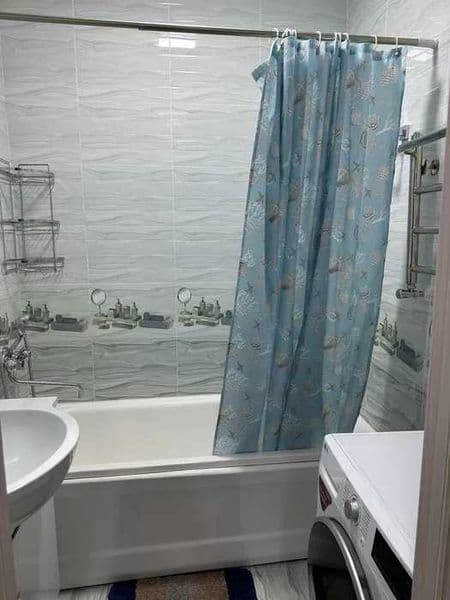 Сдаётся шикарная 2-комнатная квартира в Новостройка<br />
<b — фото 5