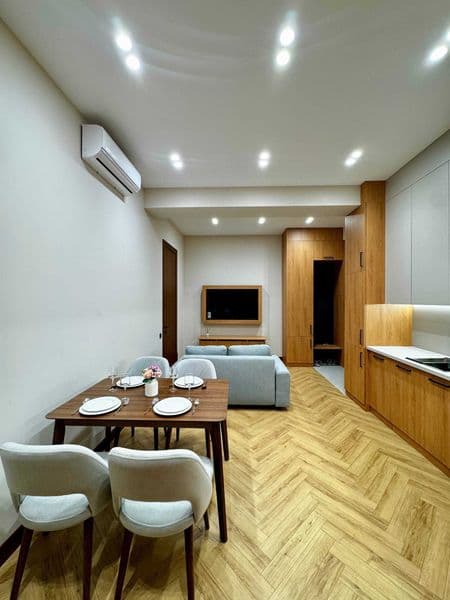 Район: Юнусабадский<br />
Ориентир: ЖК ДУСТЛАР <br />
<br />