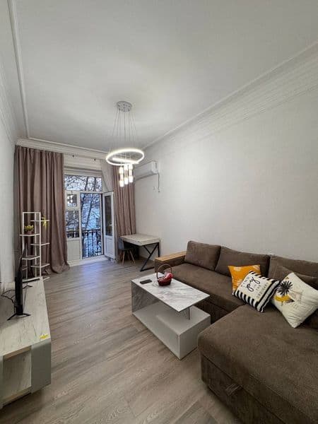 #Аренда<br />
Квартира на Тарас Шевченко<br />
Ор-р магазин 