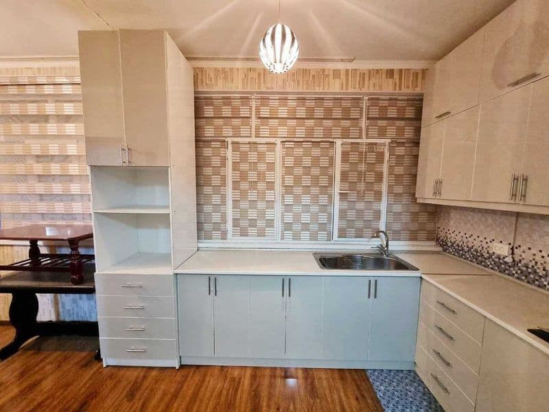 Srochno 2ta bolaga kvartira bor faqat realni turadiganlar te