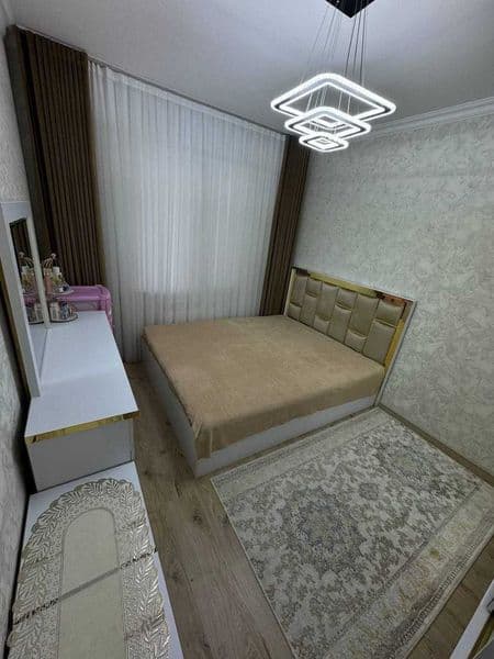 Сдается квартира для семейных<br />
<br />
Район: Алмазар<br