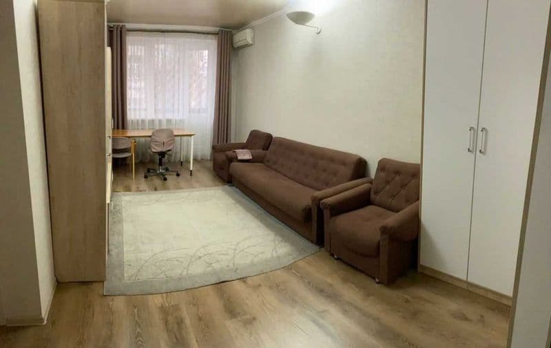 Сдаётся  квартира на метро Космонавты <br />
Ориентир - Корз