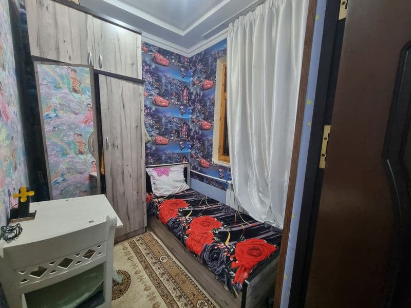 Manzil: Toshkent Sh. Chilonzor Tumani.<br />
Uy yaqinda yevr