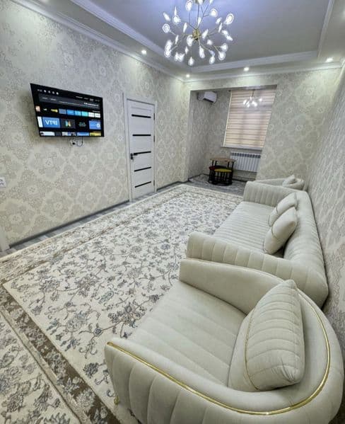 Beruni metro 2/3/5  yangi dom xamma sharoit bor srochni tops — фото 2