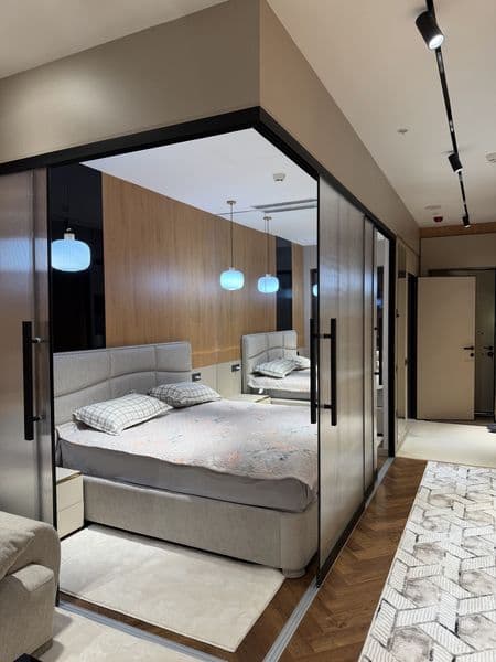 Ареда Nest One 6 этаж<br />
С новым ремонтим <br />
Усный до