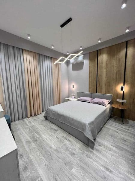 Сдаётся КЛАССНАЯ квартира<br />
<br />
• Район: Яшнабадский<