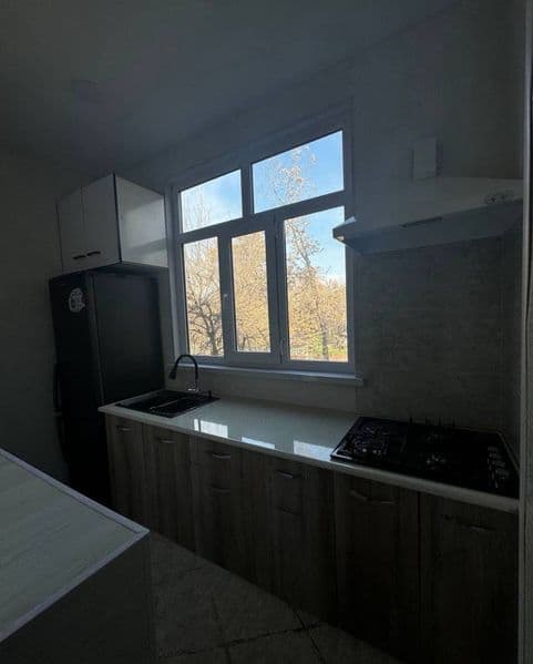 Chilonzor metro 16 kvartil<br />
2 xona 3 xona qilingan<br / — фото 5