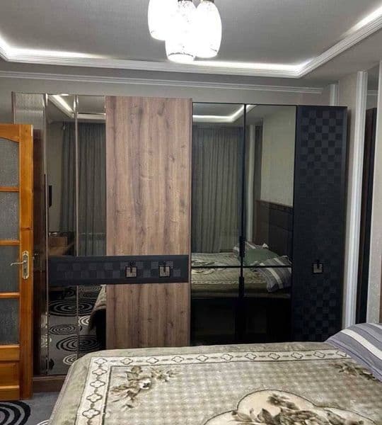 Mirobod Oybek metrosi yaqinida 2 xonali kvartira bor <br />
 — фото 2