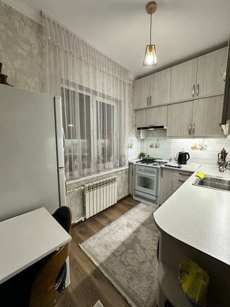 Аренда 1 комнатная <br />
Переделанная в 2 комнатную <br />
 — фото 4