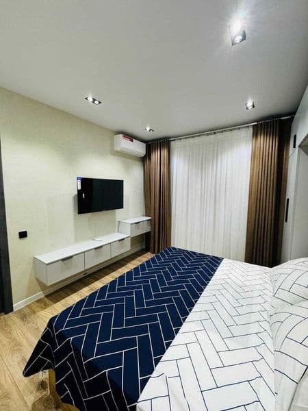 • Район: Мирза Улугбек<br />
• Адрес: Максим Горький<br />
• — фото 2