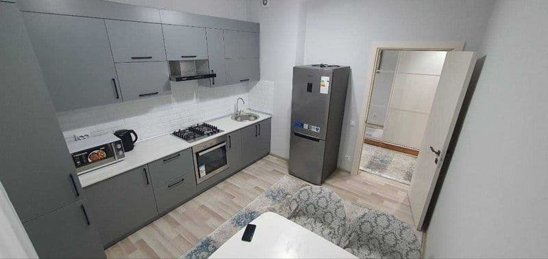 Аренда шикарная 1-комнатная квартира в Новостройка<br />
<br — фото 3