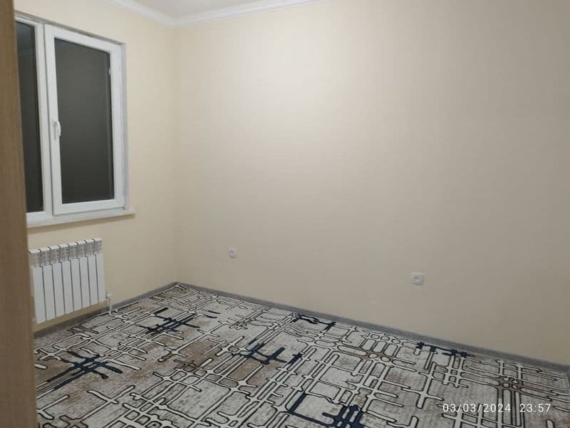 Kvartira Olmos mahallada <br />
4 ta bolaga 1 xonani beraman