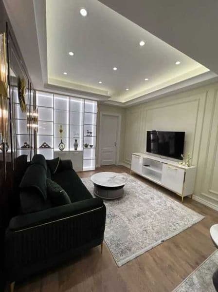 СРОЧНО СДАЕТСЯ!!!<br />
<br />
Район: Мирабадский<br />
Адре