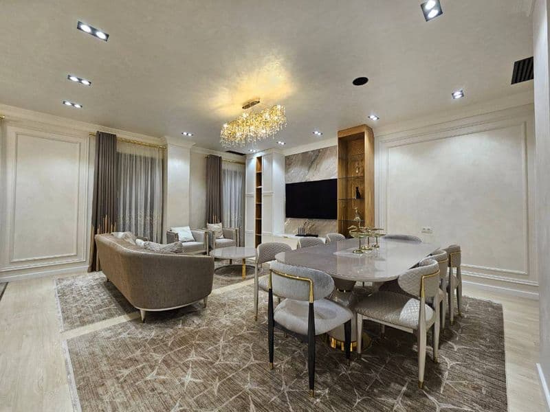 Мирабадский район<br />
Гостиница Россия<br />
ЖК Mirabad Av