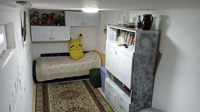 Сдам комнату в центре рядом с метро Ойбек и Космонавтов. Тол