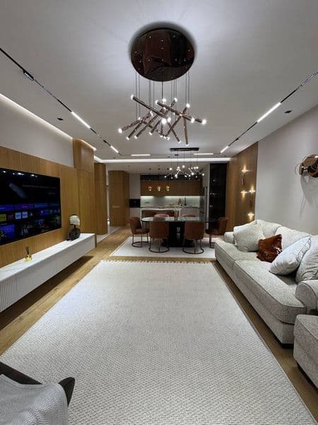 Сдаётся  квартира <br />
ЖК Парисен<br />
﻿﻿Район: Яккасарай