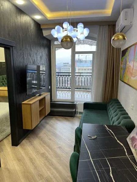 Город - Ташкент<br />
Район - Мирабад <br />
1\2-комнатная  