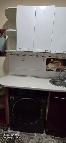 toza ozoda joy  bilan turushga oʻqiydigan ishlaydigan qizla  — фото 2