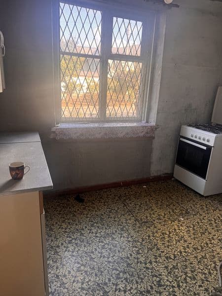 Сдаетса в аренду 3 х комнатная квартира на первом этаже без  — фото 4