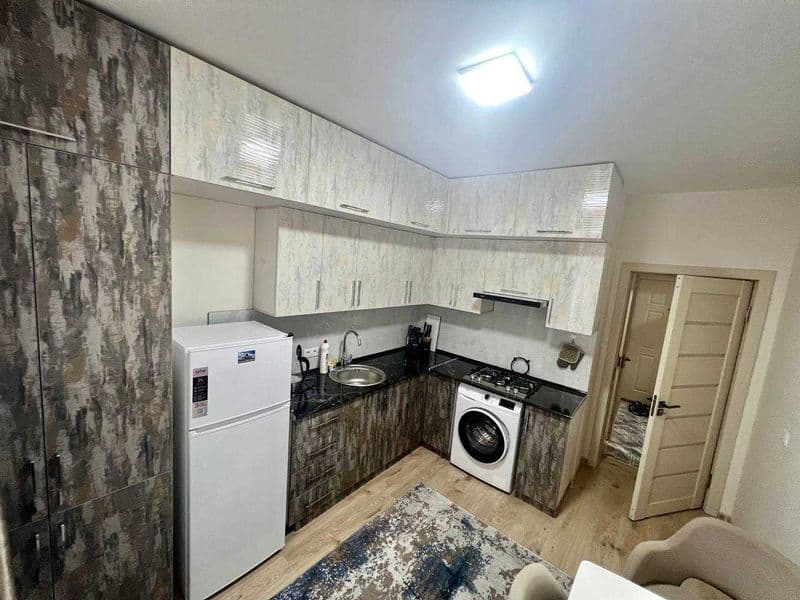 Сдаётся шикарная 1-комнатная квартира в Новостройка<br />
<b — фото 4