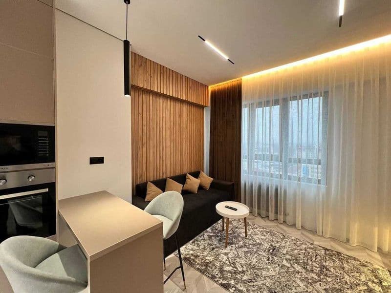 Сдаётся квартира на ЖК Акай Сити<br />
Ориентир - метро Хами