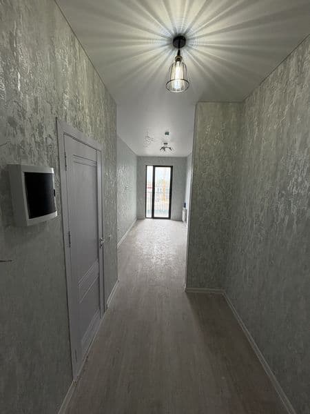 Голден хаус ассалом жомий 1/4/11 арендага берилади узок мудд