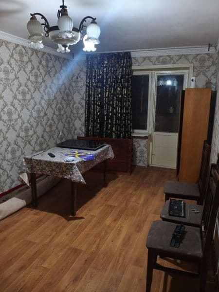 4 хонали квартира оилага ижарага берилади. Ғиштли уй. 3-қава