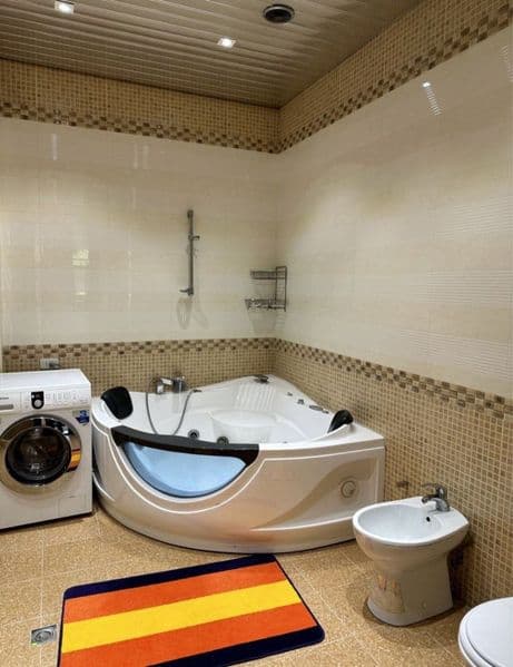 Аренда Шайхантахур Лабзак <br />
<br />
3/4/4<br />
<br />
П