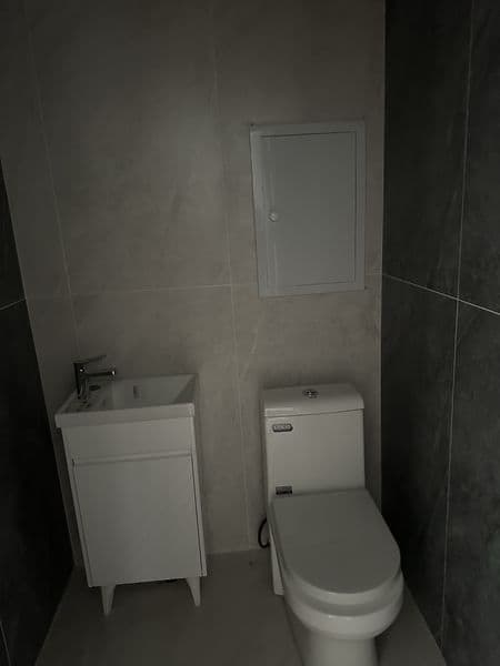 Сдается в аренду просторная 3-комнатная квартира в новострой — фото 5