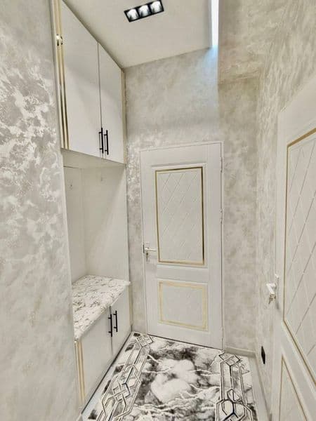 Yunsobod arenda 1 xona 2 xona qlngan waroiti lux srochno toz — фото 3