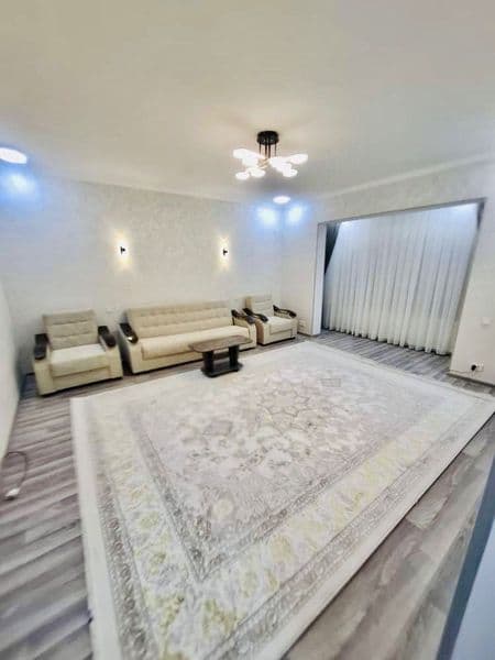 Алмазарский район ориентир NBU банк.<br />
<br />
* Комнаты 