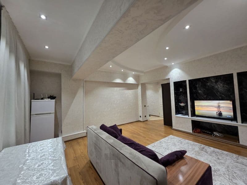 Квартира с ремонтом <br />
С мебелью <br />
С техникой <br / — фото 2