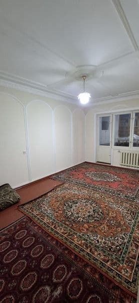 Аренда Ибн сино 1 да 2 хонали 4 етаж 5 етажкали квартира Ойл