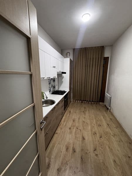 Сдается квартира со всеми удобствами. Рядом есть все