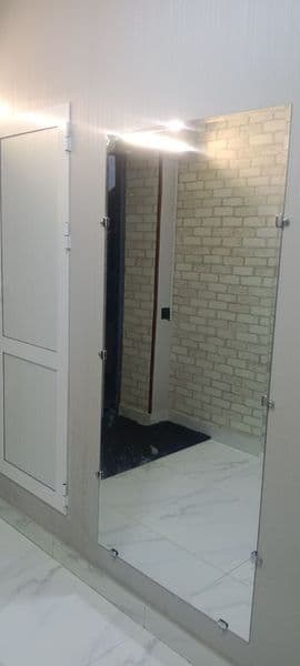 Student bollaga kvartira bor ikkita bolaga kvartira yangi ye