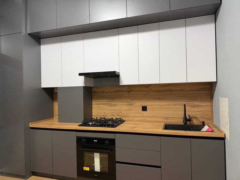 Тел: 91-173-0000<br />
<br />
1-комн. квартира 1/3/10<br />
