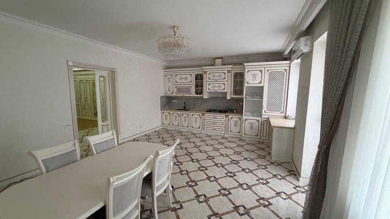 Сдается 4/5-комнатная квартира, 260 кв.м, в ЖК «Дархон», Лон — фото 4