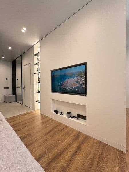 Жилой комплекс: Skyline<br />
Комнат: 3<br />
Этаж: 4<br />
 — фото 4