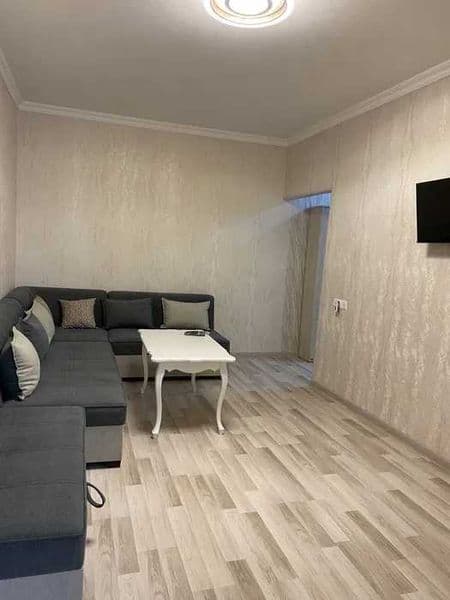 Максим Горький<br />
<br />
Цена: 450$<br />
<br />
• Ориент