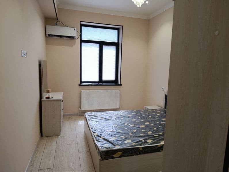 Ijaraga beriladigan kvartira<br />
Район: Юунсабад <br />
Кў