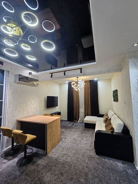 На русском языке:<br />
<br />
Не нашли квартиру на OLX?<br  — фото 3