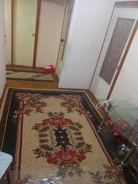 Сергили 2да квартира бор 3хонали<br />
1 хонаси<br />
1 етаж