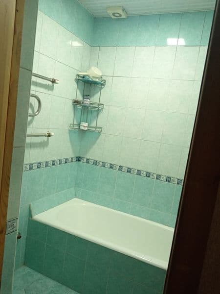 3 hona kvartira hamma sharoitlari bor oila qoʻyiladi