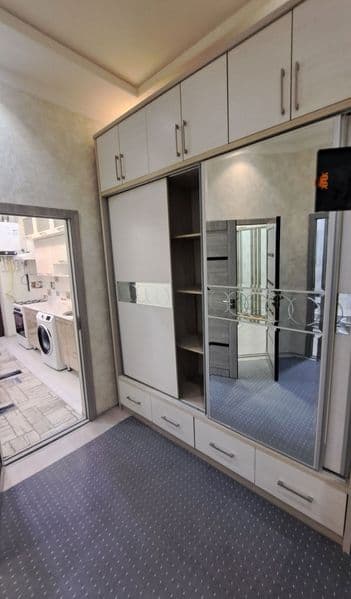 1 xonali uy ijaraga beriladi  yangi qurilgan uy hamma sharoi