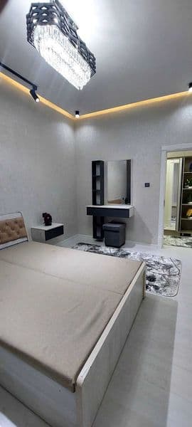 Ц 5 алайский базар <br />
<br />
1 комнатная с ремонтом мебе — фото 3