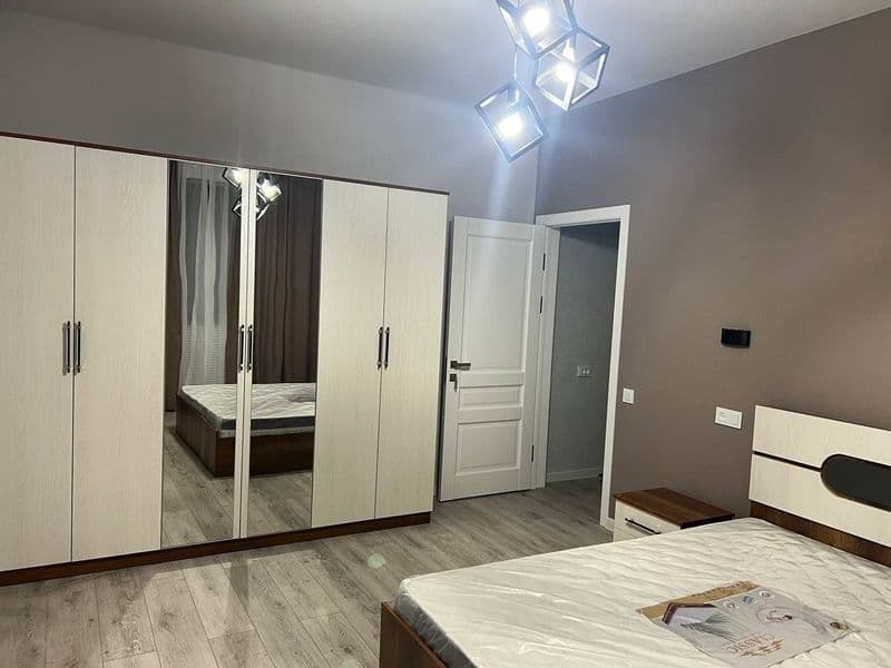 Сдается 2 комнатная квартира.Орентир: Алеея Гагарина. 103 Шк — фото 3