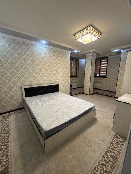 Yakkasaroy airaport yaqin joyda 5 minutlik yol uy ijaraga be