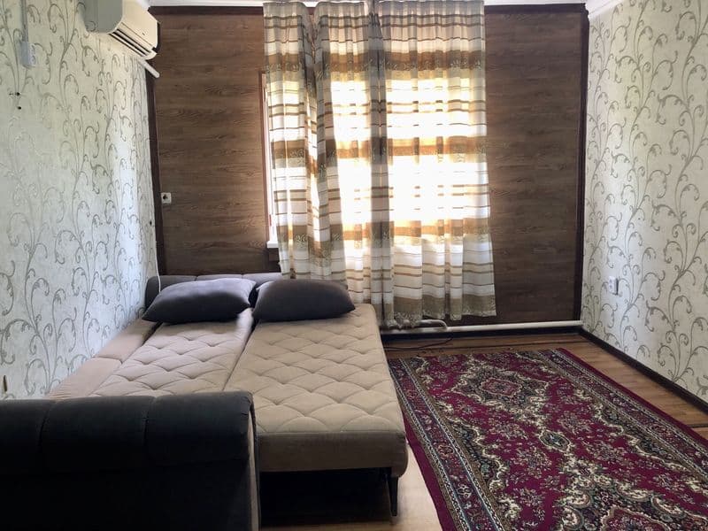 Срочно срочно сдаётся 2х комнатная квартира на долгий срок 9