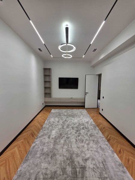 Novza metro oldida yangi remond xali odam kirmadi ikki xona 